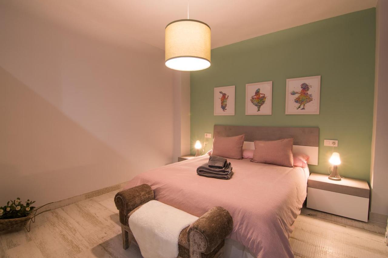 Tuguest El Almendro De Conde Alcala Apartment Granada